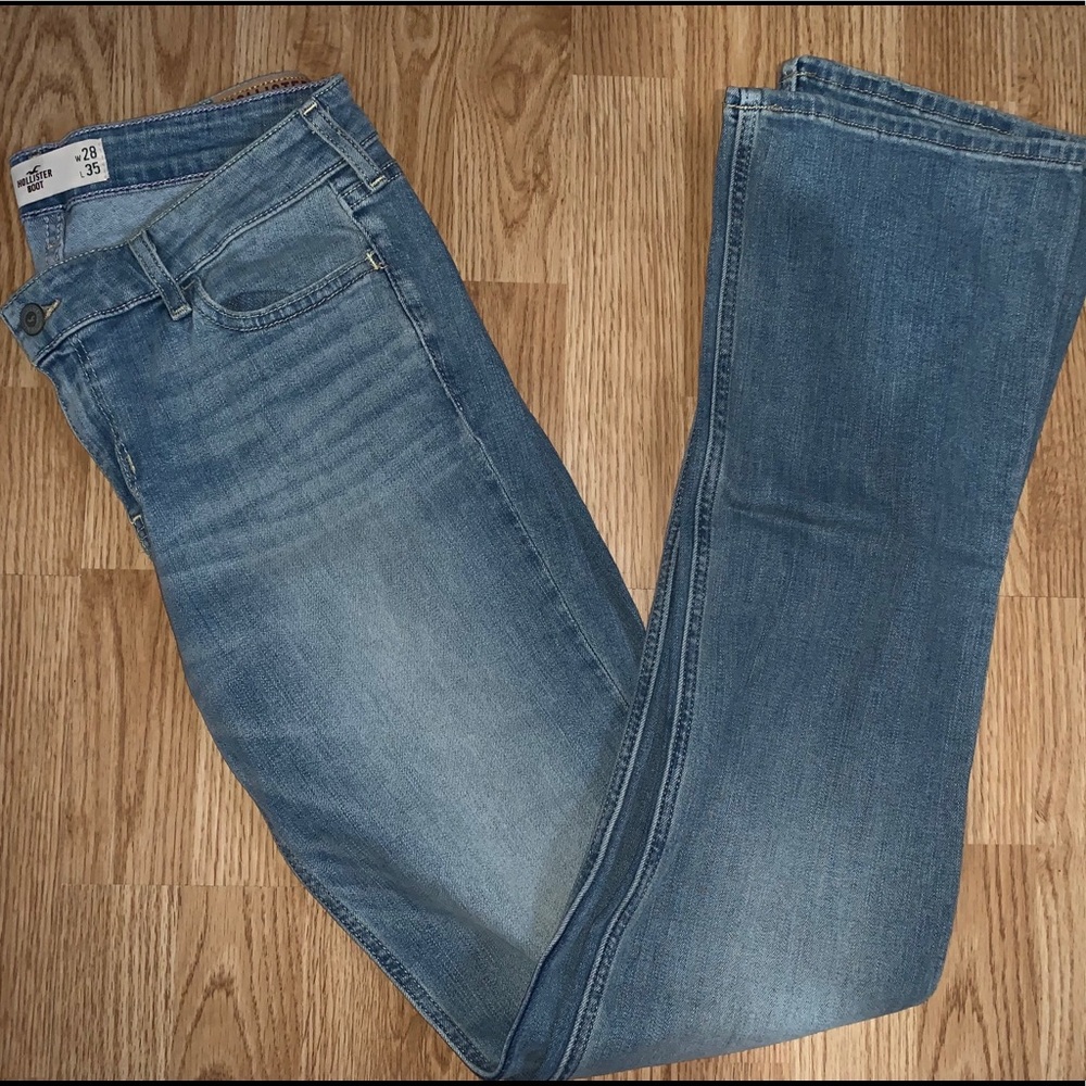 Hollister Bootcut Jeans